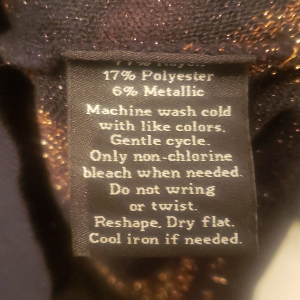 Stunning Rock Chic Statement Top - image 5